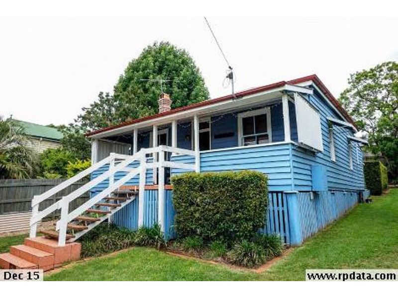 182 Jellicoe Street, Newtown QLD 4350