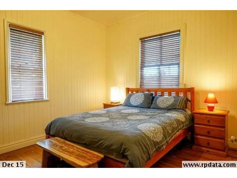 182 Jellicoe Street, Newtown QLD 4350