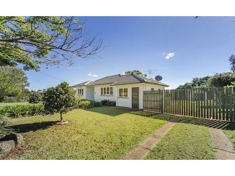 121 Stephen Street, Harristown QLD 4350