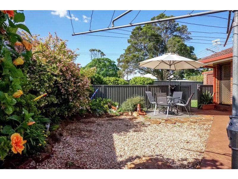 2/38 Buckland Street, Harristown QLD 4350