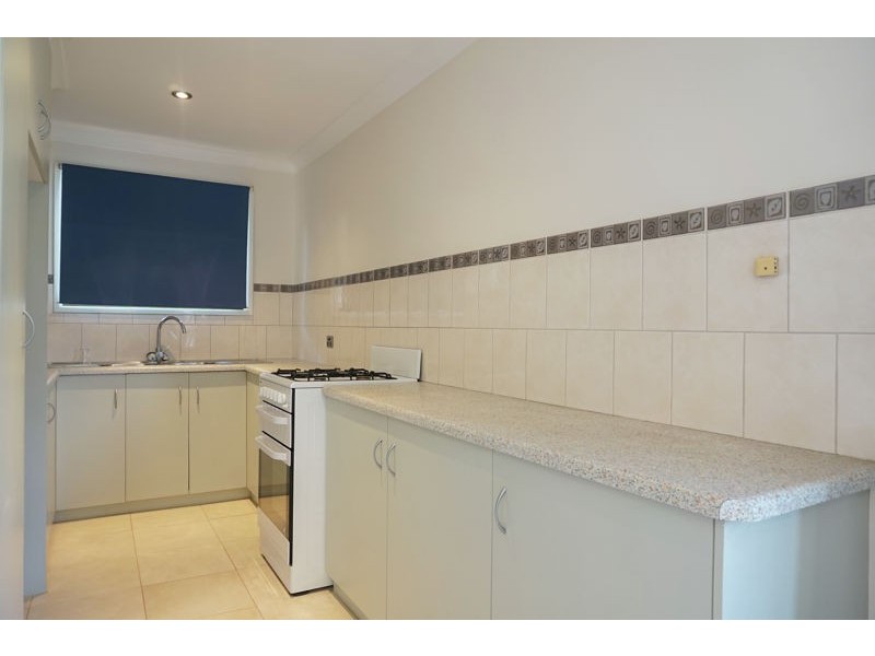 2/15 Lemway Avenue, Kearneys Spring QLD 4350