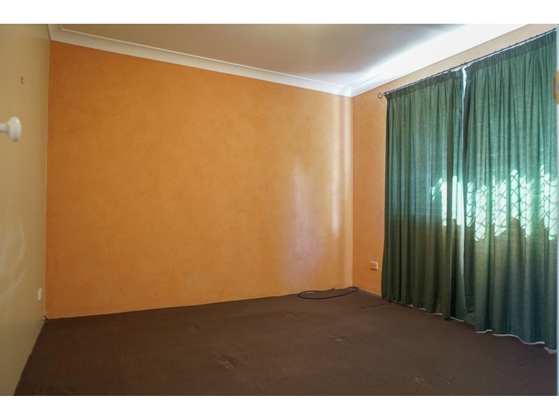 2/15 Lemway Avenue, Kearneys Spring QLD 4350