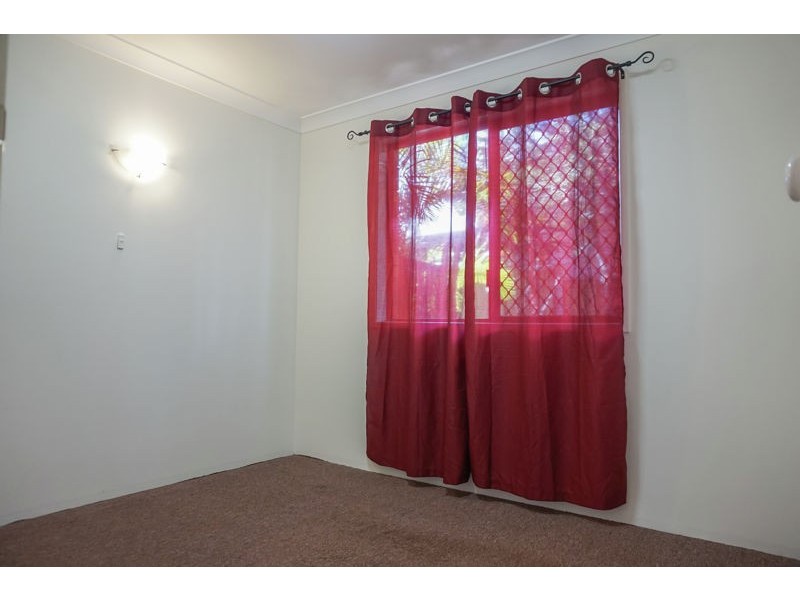 2/15 Lemway Avenue, Kearneys Spring QLD 4350