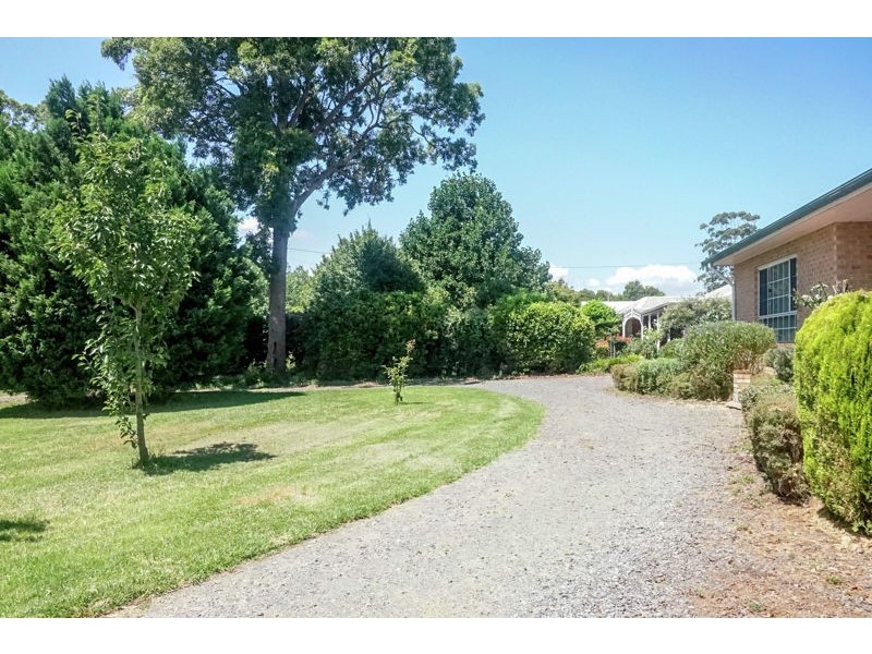 9 Flamingo Road, Highfields QLD 4352