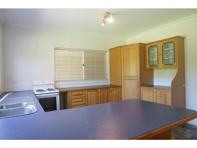 9 Flamingo Road, Highfields QLD 4352