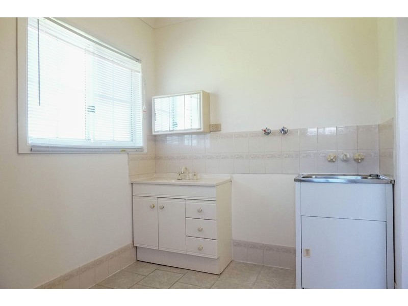 9 Flamingo Road, Highfields QLD 4352