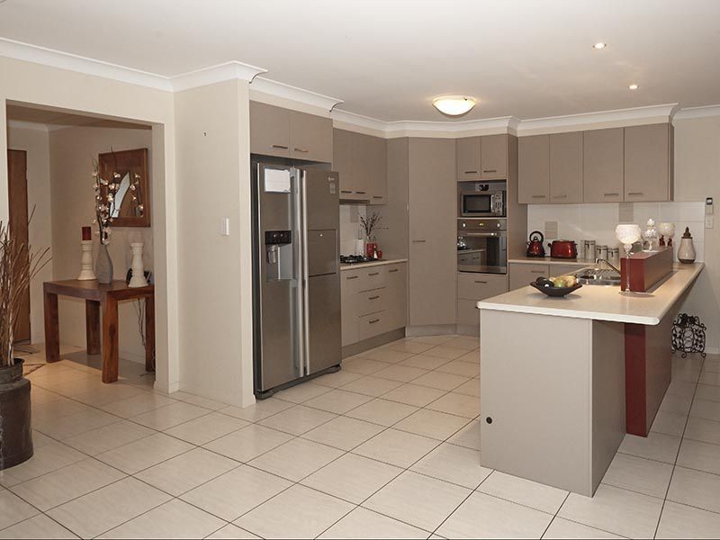 261 Glenvale Road, Glenvale QLD 4350