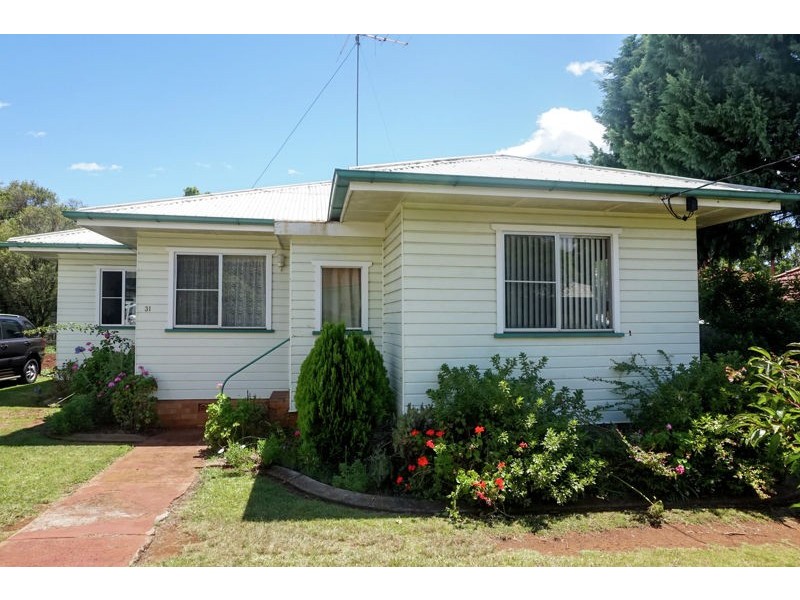 31 Joyce Street, South Toowoomba QLD 4350