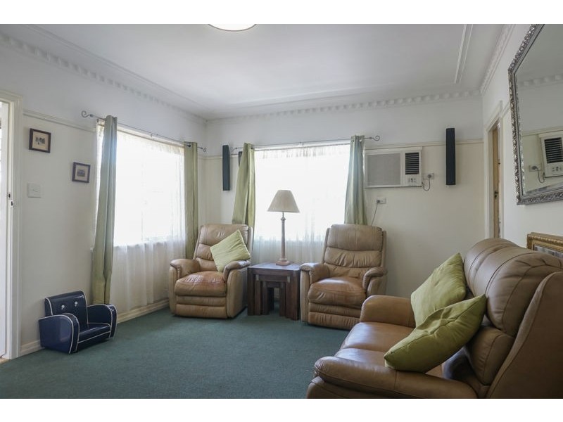 31 Joyce Street, South Toowoomba QLD 4350