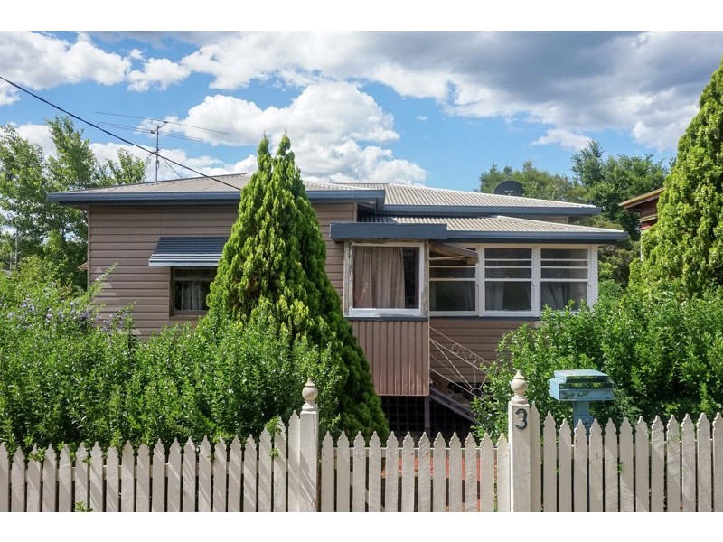 3 Kelfield Street, North Toowoomba QLD 4350
