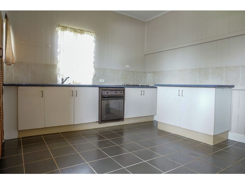 3 Kelfield Street, North Toowoomba QLD 4350