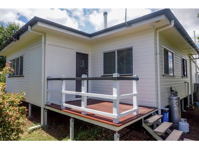 252 Long Street, South Toowoomba QLD 4350