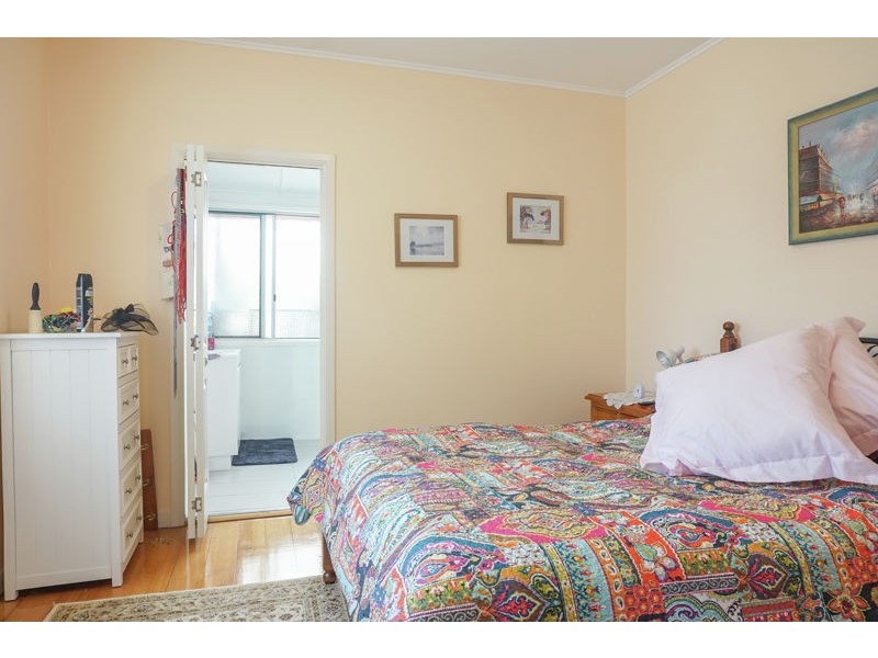 321 South Street, Harristown QLD 4350