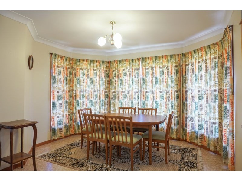 Centenary Heights QLD 4350