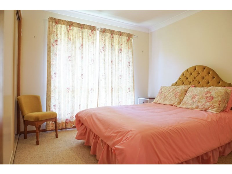 Centenary Heights QLD 4350