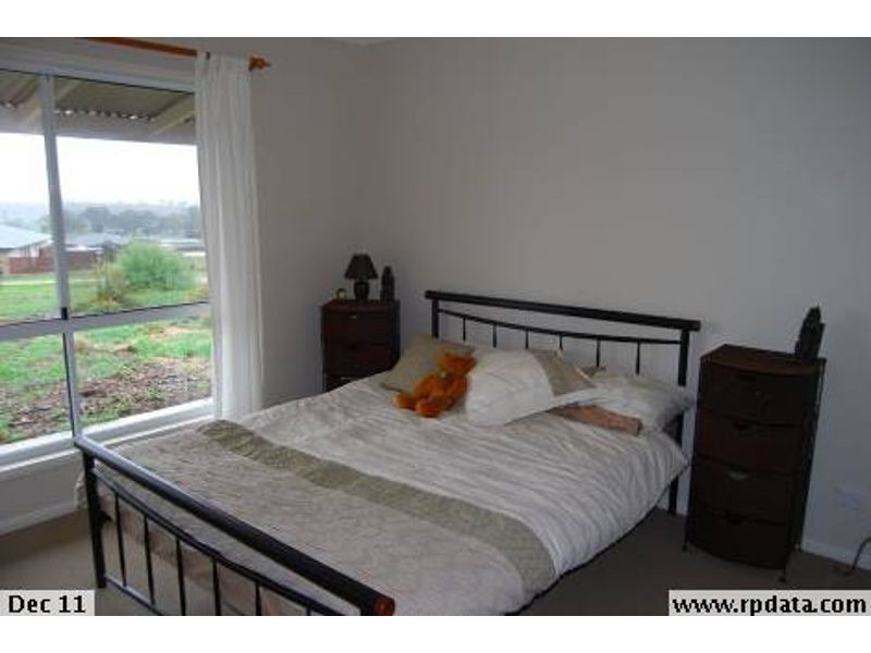 9 Commonwealth Crescent, Gowrie Junction QLD 4352