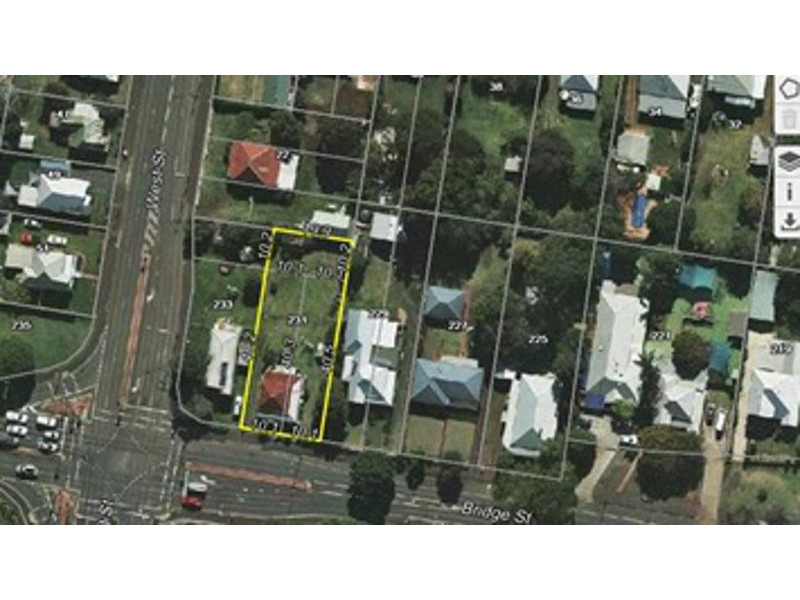 231 Bridge Street, North Toowoomba QLD 4350