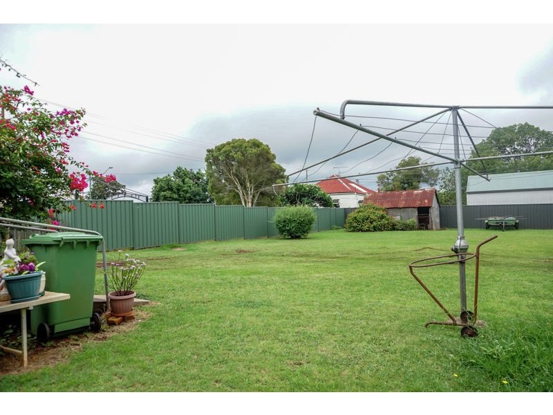 231 Bridge Street, North Toowoomba QLD 4350
