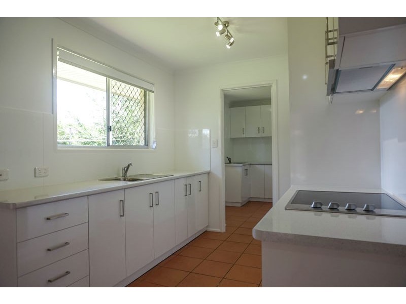 40 Arabian Street, Harristown QLD 4350