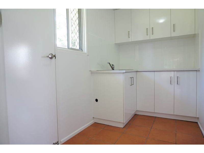 40 Arabian Street, Harristown QLD 4350