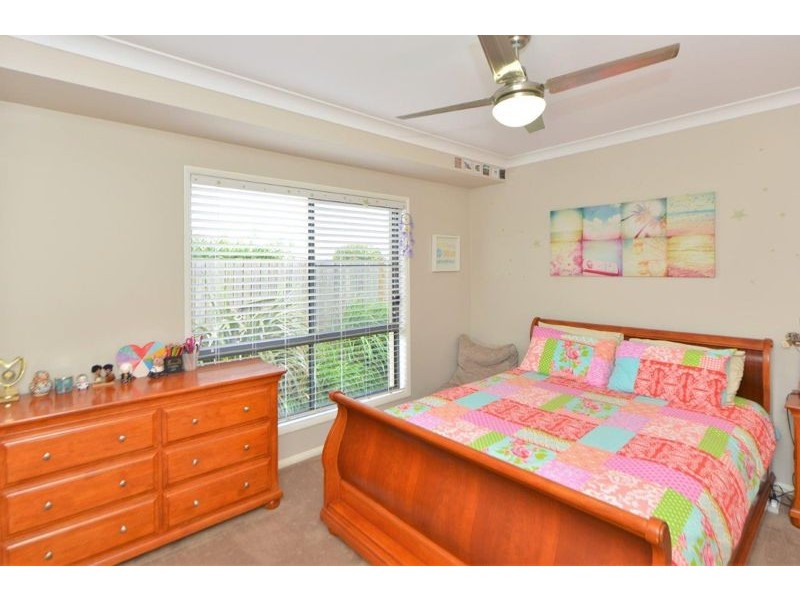 2 Prospect Terrace, Highfields QLD 4352