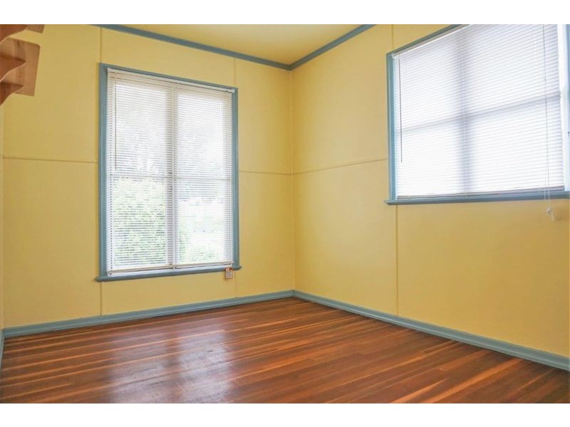 131 Stephen Street, Harristown QLD 4350