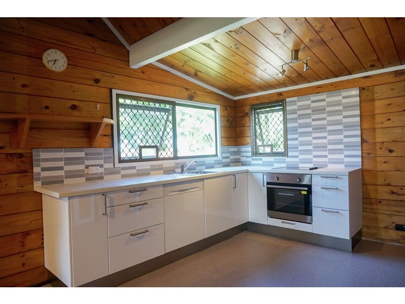 4 Wessex Street, Harristown QLD 4350