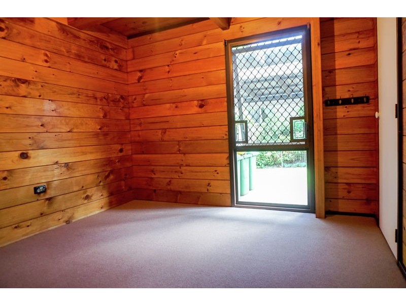 4 Wessex Street, Harristown QLD 4350