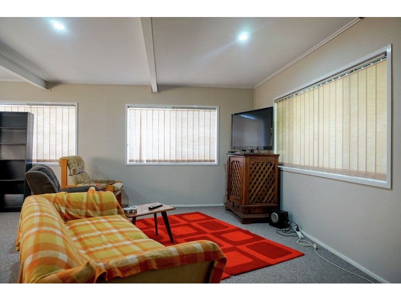 10 Hillside Street, Newtown QLD 4350