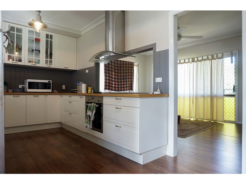 10 Hillside Street, Newtown QLD 4350