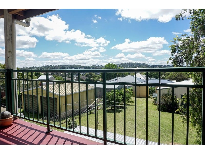 10 Hillside Street, Newtown QLD 4350