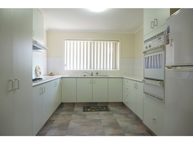 13/35 Glenfield Court, Middle Ridge QLD 4350