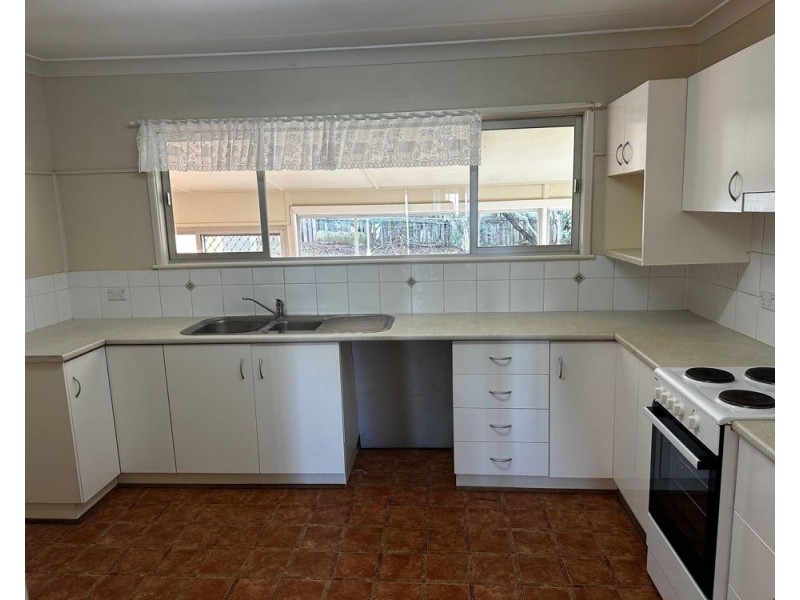 7 Garrahy Street, Centenary Heights QLD 4350