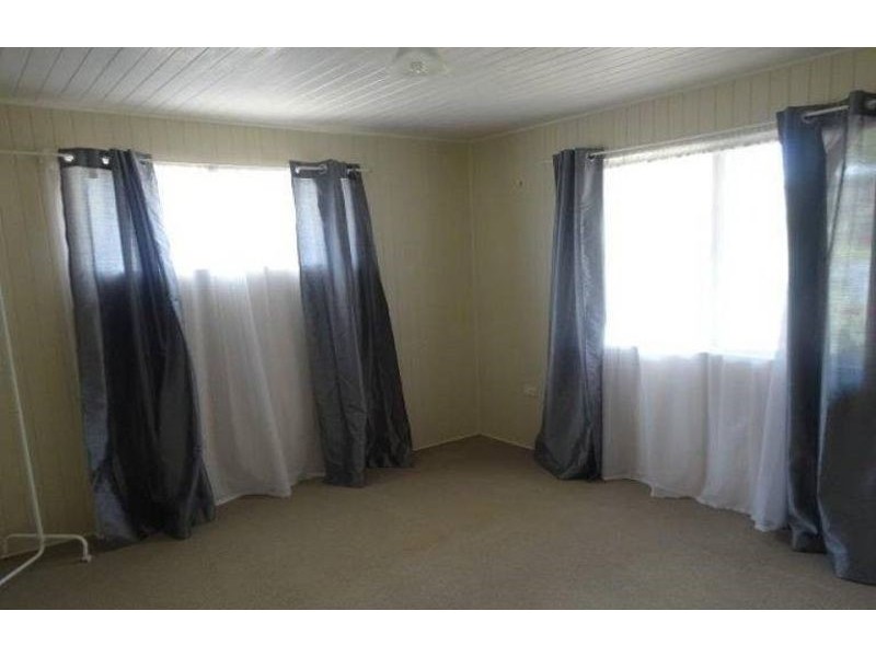 30 Lemnos Street, Harlaxton QLD 4350
