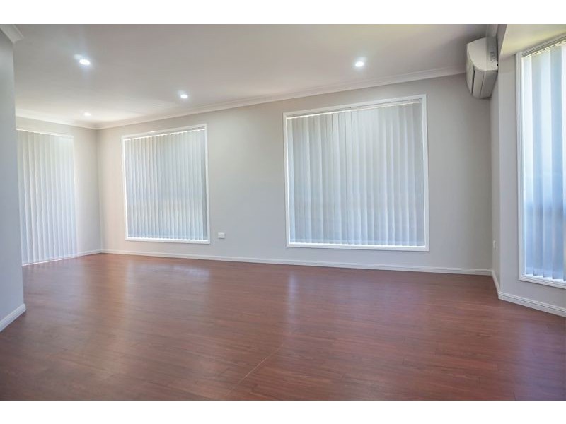 1 Swartz Street, Kearneys Spring QLD 4350