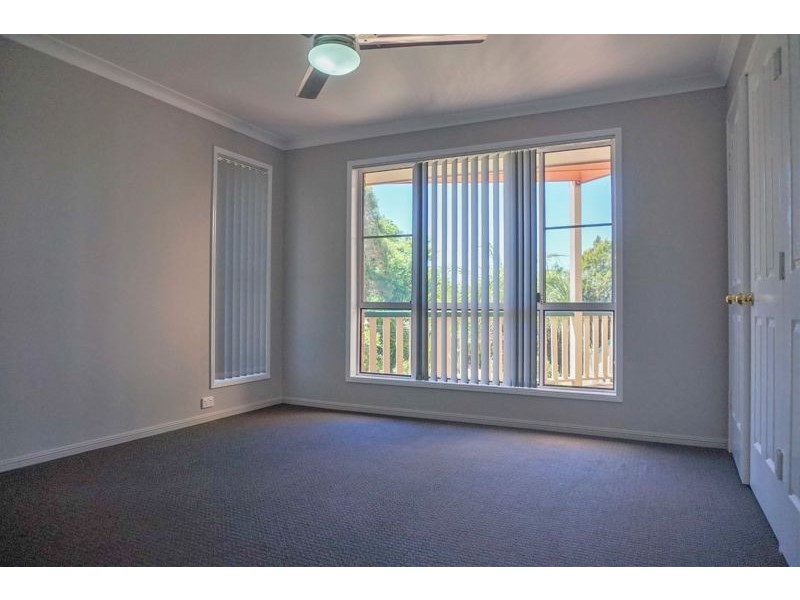 1 Swartz Street, Kearneys Spring QLD 4350