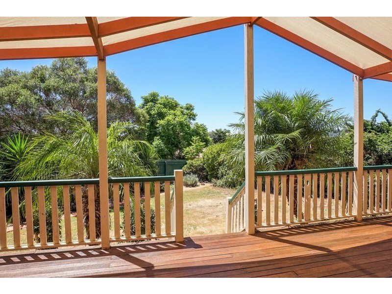 1 Swartz Street, Kearneys Spring QLD 4350