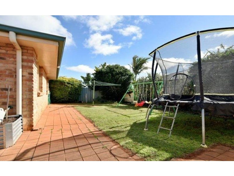 6 Biscay Crescent, Glenvale QLD 4350