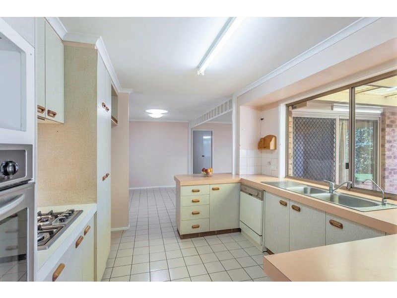 Centenary Heights QLD 4350