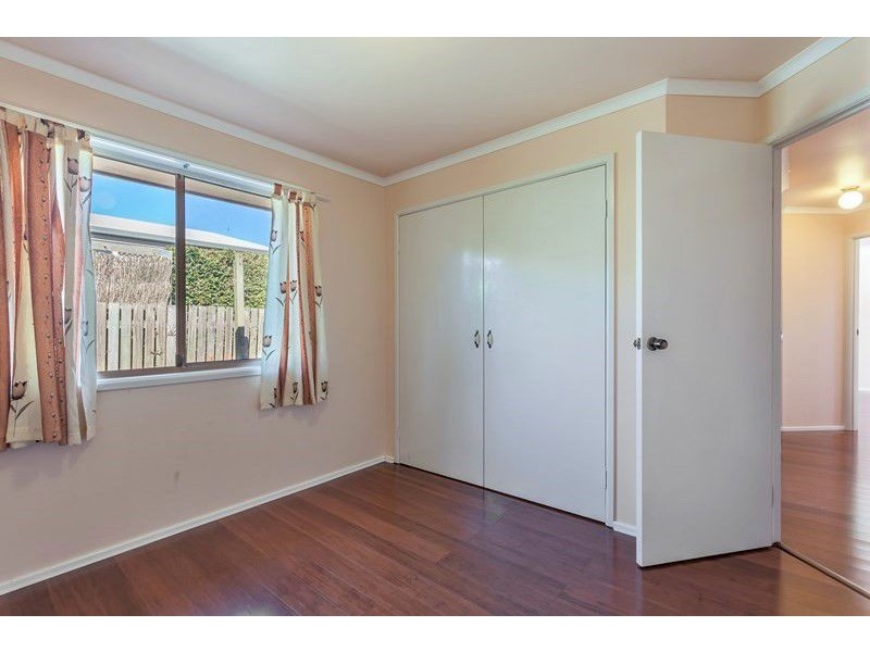 Centenary Heights QLD 4350