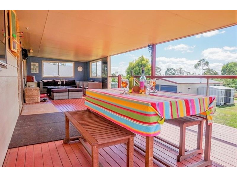 14 Highview Street, Meringandan West QLD 4352