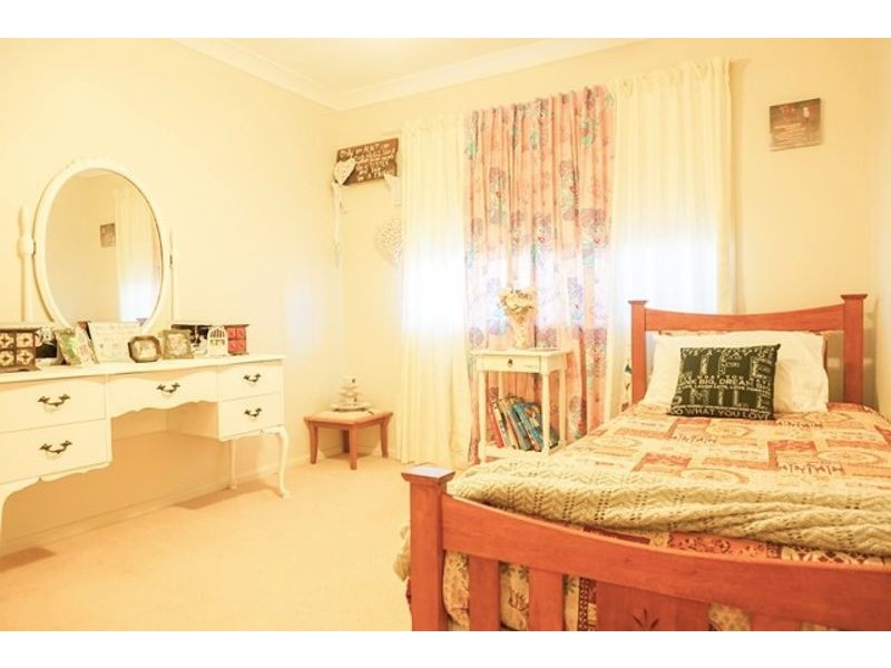 14 Highview Street, Meringandan West QLD 4352