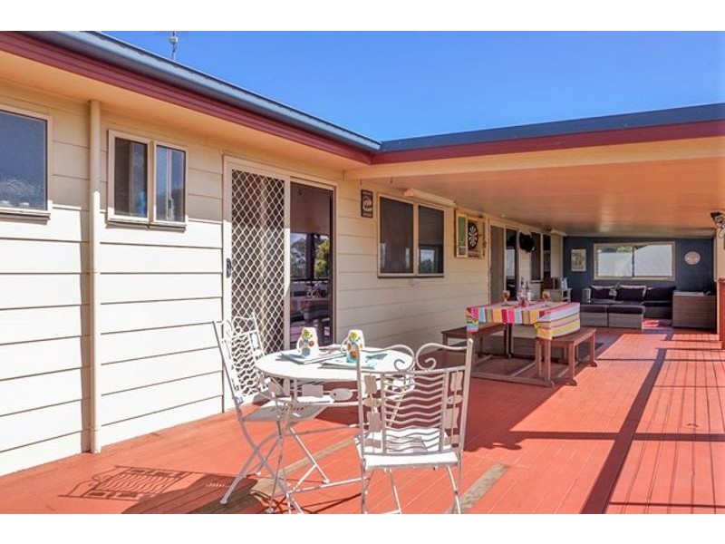 14 Highview Street, Meringandan West QLD 4352