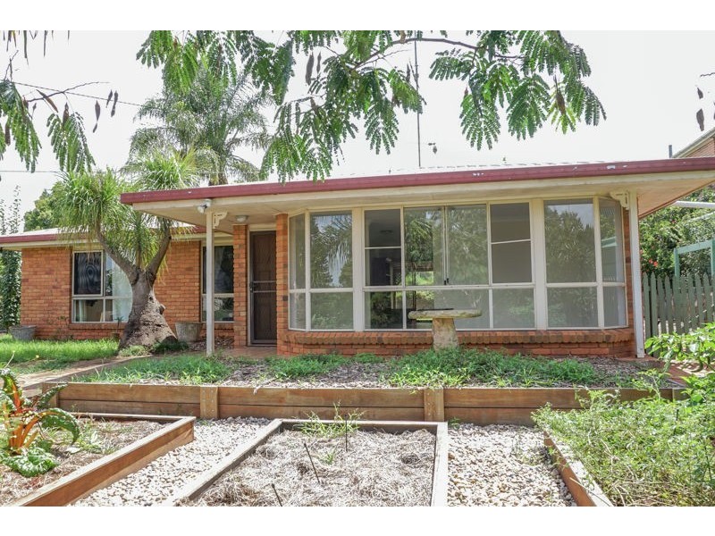 5 Irving Court, Harlaxton QLD 4350