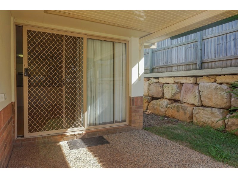 91 Hogg Street, Cranley QLD 4350