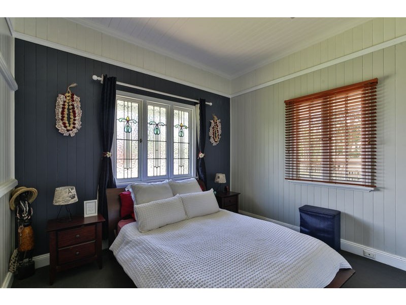 127 Hill Street, Newtown QLD 4350