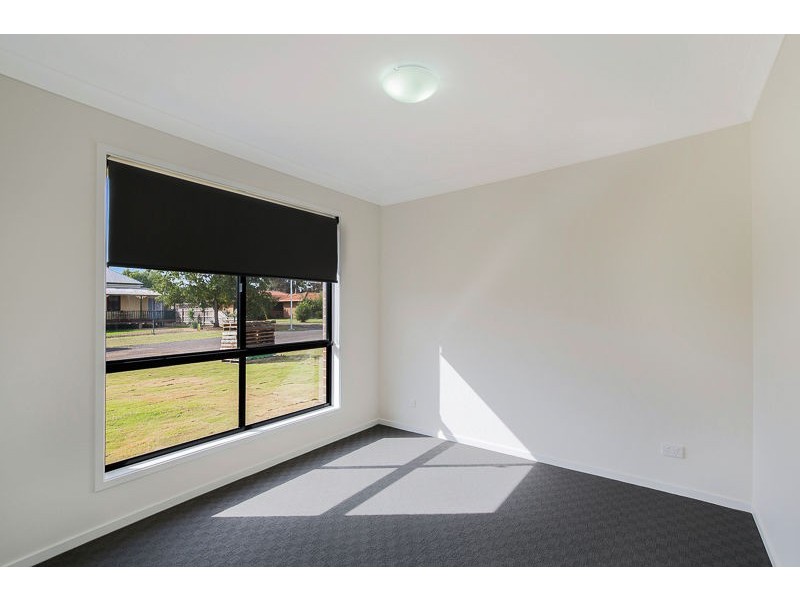 7 Fairfax Street, Cambooya QLD 4358