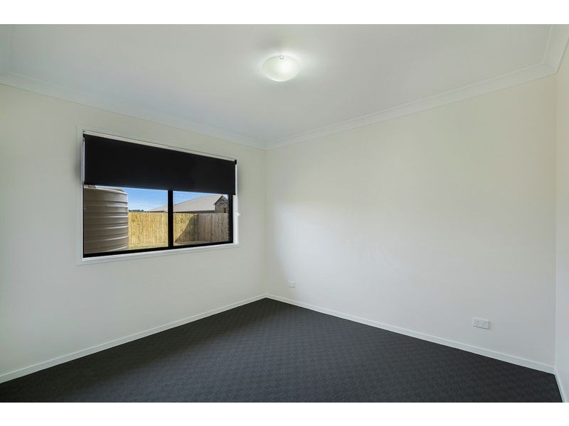7 Fairfax Street, Cambooya QLD 4358