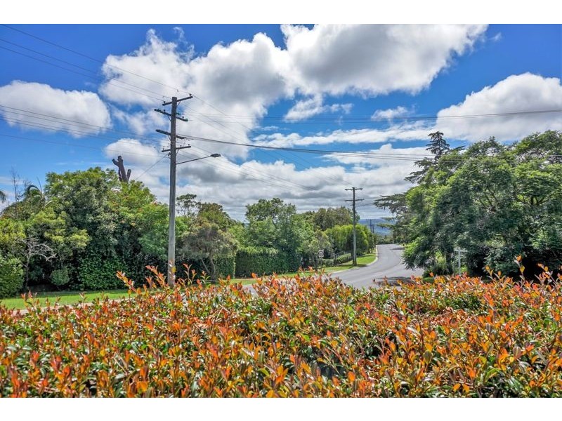 33a Murphys Creek Road, Blue Mountain Heights QLD 4350