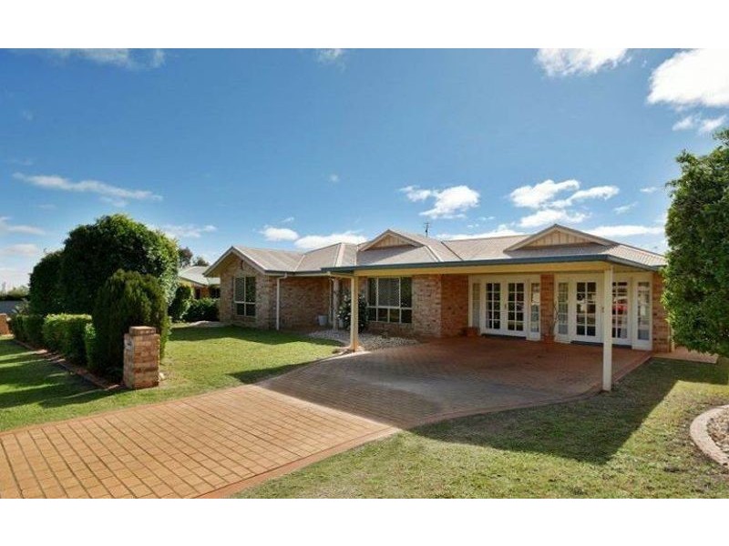 6 Biscay Crescent, Toowoomba QLD 4350